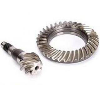 Pinion atac+ coroana dintata 36/11 grup punte spate Mercedes Vario